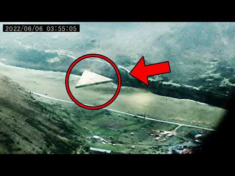 1 Hour of Most COMPELLING UFO Footage Ever Recorded