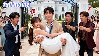 Ze gaf de liefde op voor een CEO, nu hebben haar drie jeuugdvrienden diepe spijt van alles!