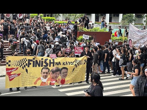 Video Thumbnail: University of the Philippines students protest budget cuts