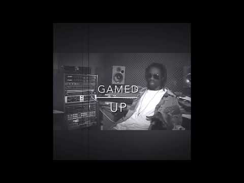 Mac Dre breaks the difference between a PimP and Mack a player and a GIGGOLO