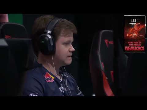 crowd screaming EZ4ENCE