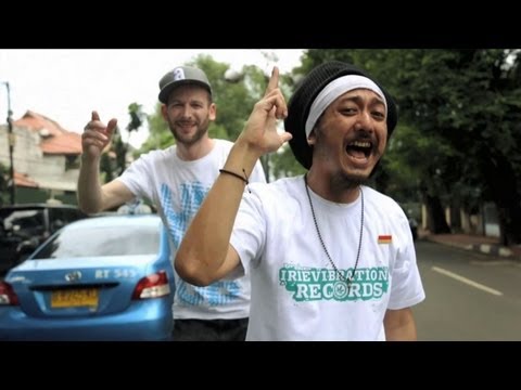 Uwe Kaa - Aku Cinta (Indonesia) feat. Ras Muhamad