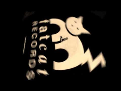 Get Back Guinozzi! - Police And Thieves [Carpet Madness]