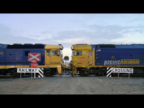 7731V Grain Train With Five Locomotives (7/12/2020) - PoathTV Australian Railways