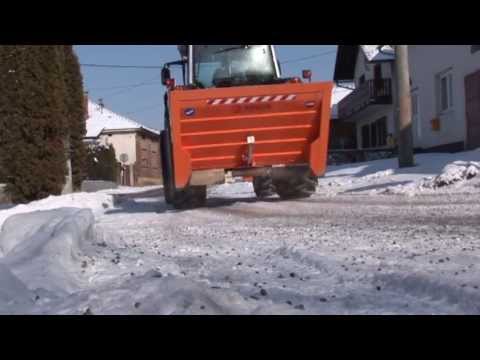 TRP tractor spreader