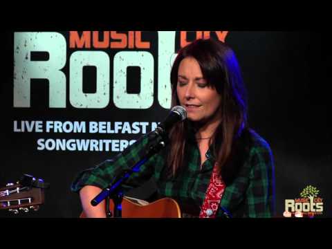 Amanda Agnew & Sam Wickens "Nora Lee - Love Me Tender"