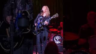 Melissa Etheridge  “Hold On I&#39;m Coming”