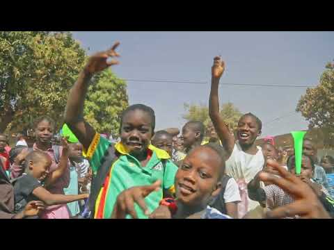 COLLECTIF DES ARTISTES ALLEZ LES ETALONS