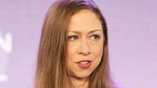 People Don't Think Chelsea Is Bill Clinton's Child & Here's Why