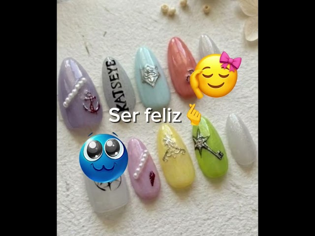 Vídeo relacionado con KATSEYE Merch 98pcs para EYEKONS Kpop Regalo de colección para niñas H