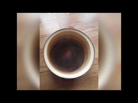 Wie reinigt man einen ausgebrannten Topf?