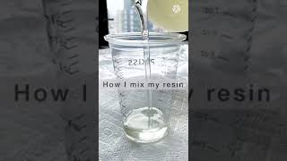 Download lagu How to mix resin properly for art | Beginners step by step #resinart #diy mp3