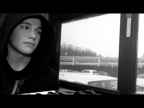 Austin Mahone #TourLife Episode 1 - First Show and What's In Austin's Fridge