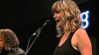 Jennifer Nettles - Jealousy (Bing Lounge)