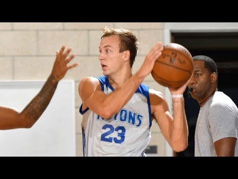 Luke Kennard knocking down shots for the Pistons in the 2017 NBA Summer League
