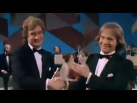 Jean-Claude Borelly and Richard Clayderman. - Dolannes Melody