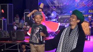 Download lagu Mars Mafia Sholawat-Gus Ali Gondrong Mafiasholawat Terbaru mp3 Download lagu Mars Mafia Sholawat-Gus Ali Gondrong Mafiasholawat Terbaru mp3