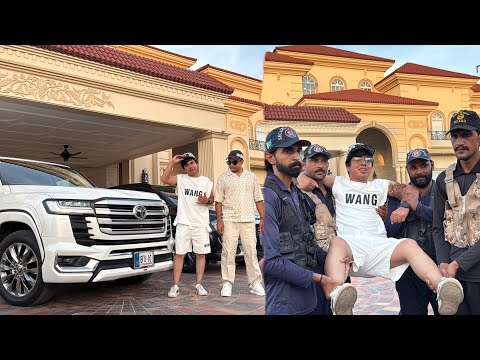 Living 24 Hours in Billionaire House 🤑