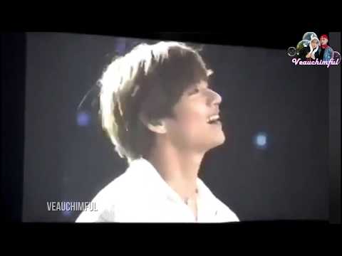 Taehyung suddenly stopped during Truth Untold + Jungkook can't stop laughing