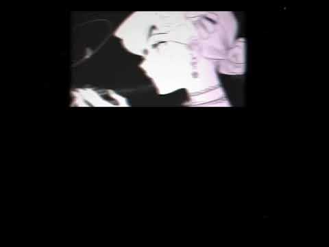 bank of boston beauty queen / perfumer (flash)