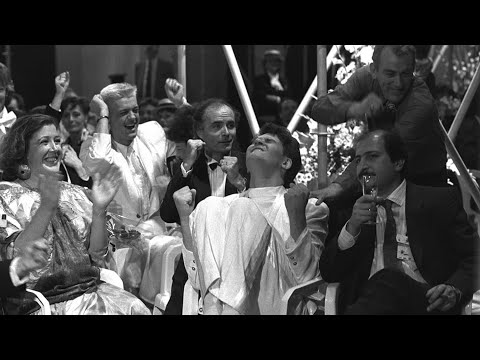 Johnny Logan Wins with Hold Me Now 1987