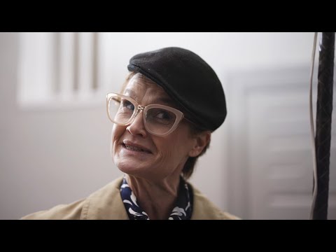 Teater Big Bang! om journalisten Barbro "Bang" Alving