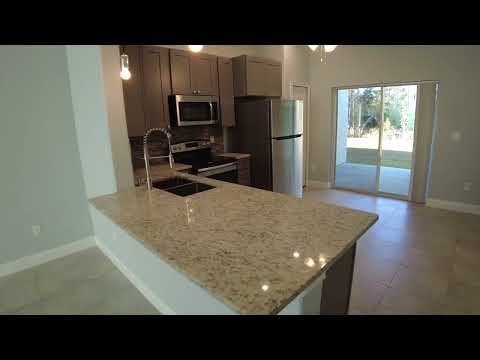 Roomy 3 Bed 2 Bath Duplex Home for Rent in Palm Coast! property video