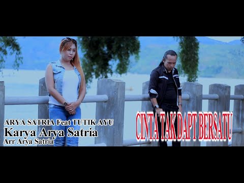Arya Satria Feat. Tutik Ayu - Cinta Tak Dapat Bersatu | Dangdut (Official Music Video)