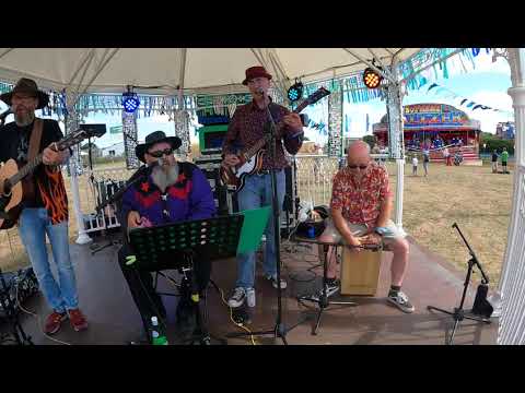 04   That's Amore   20220826 Eric Tildiss Function Band at Big Feastival