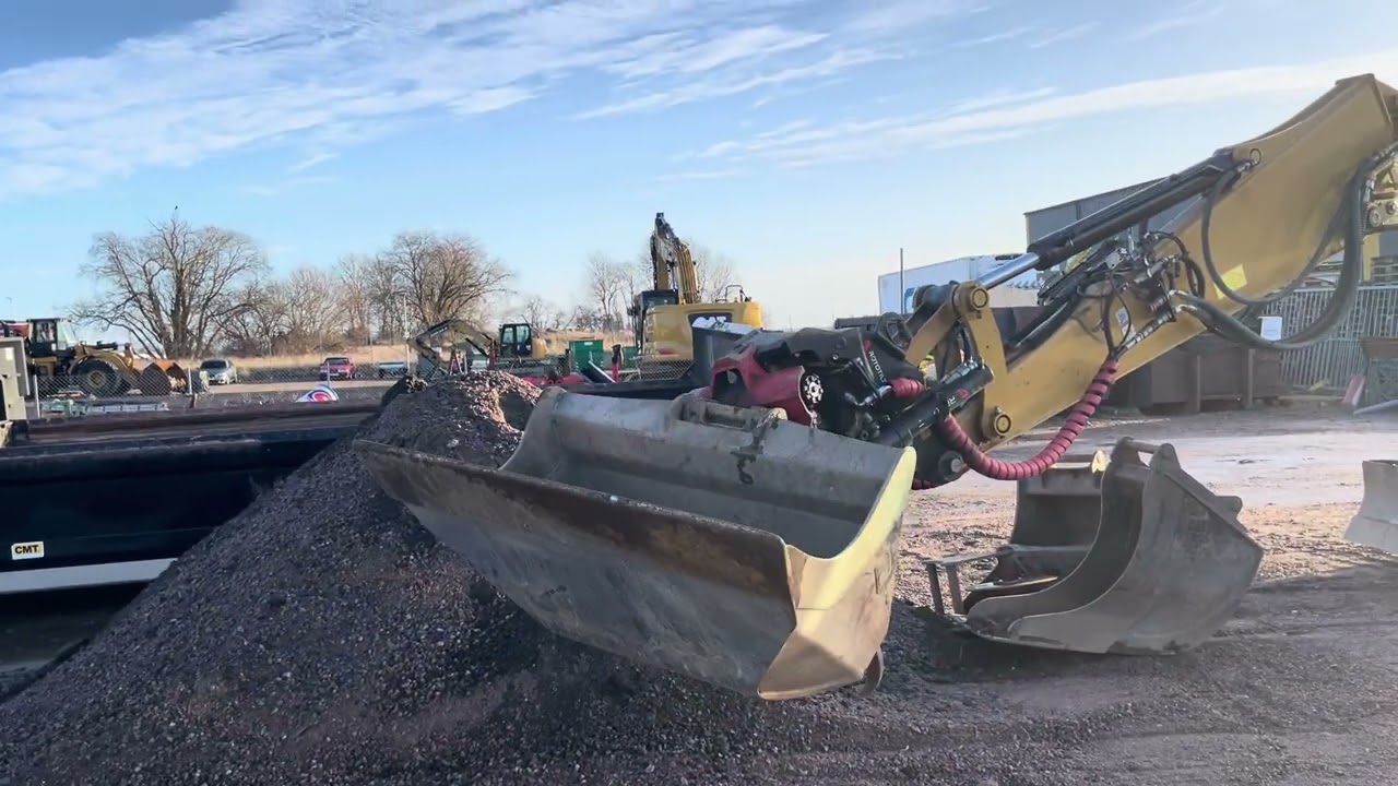 Grävmaskin CAT 308 CR -2021 | Diverse skopor ingår 