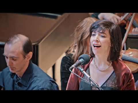 Monika Jalili - Gol-e Goldoon-e Man live Salt Lake City December 2018