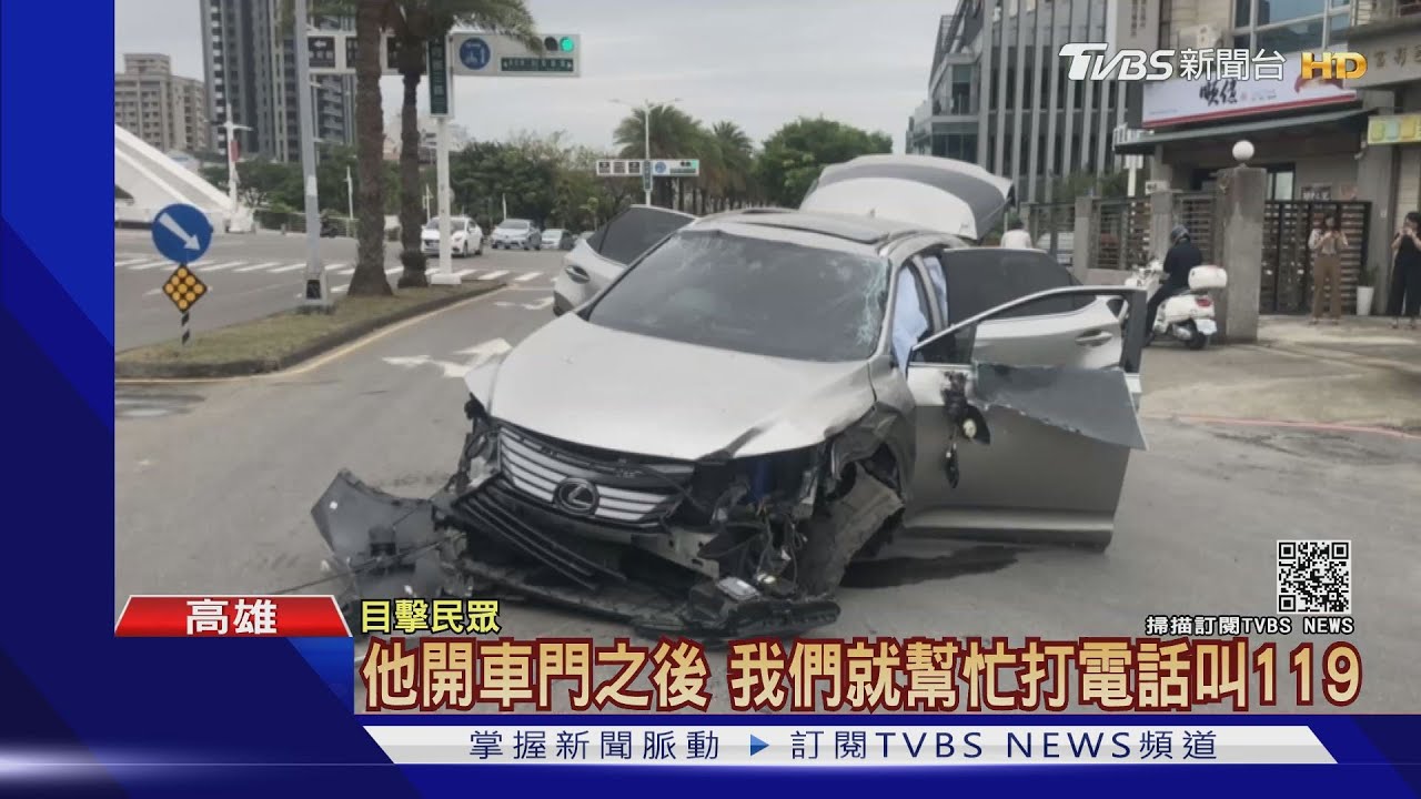 驚!休旅車撞斷燈桿翻滾2圈冒煙 熱心外送員緊急搶救