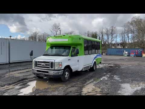 2010 Ford E450 Shuttle Bus