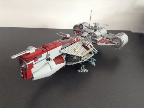 Vidéo LEGO Star Wars 7964 : Republic Frigate