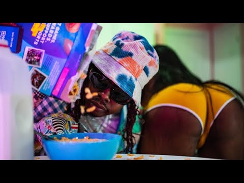 Trap Beckham ft 1Playy - Lil Sumthin (Official Video)