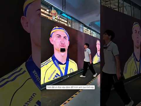 Tụi antifan dám phá hoại ảnh anh CR7 #shorts