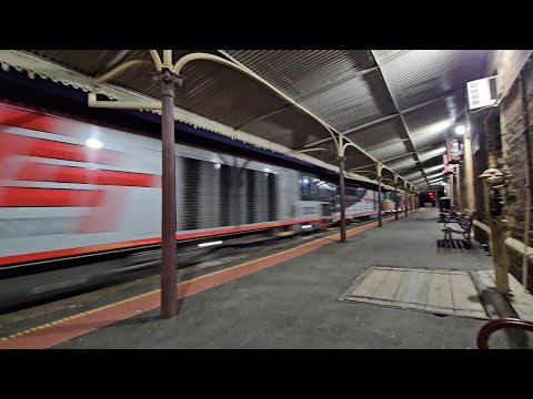 4PM9 SCT up "Dark Ghost #2" (CSR, SCT, CSR), Forrestfield to Laverton, 2105, 15/2/25, Stawell VIC