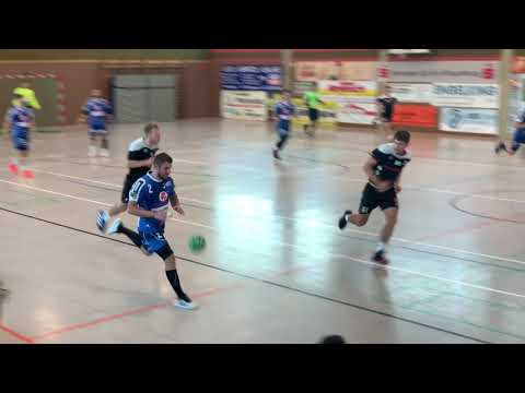 Spielszenen 1. Herren vs.  Mennighüffen