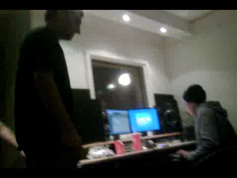 Sabataj Taj in studio with Aspektz & JR Mint (Belvia Sound)