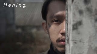 Download lagu Alden Damis - Hening mp3 Download lagu Alden Damis - Hening mp3