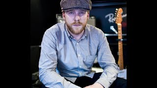 Alex Clare - Too close to love you ( w / Lyrics )