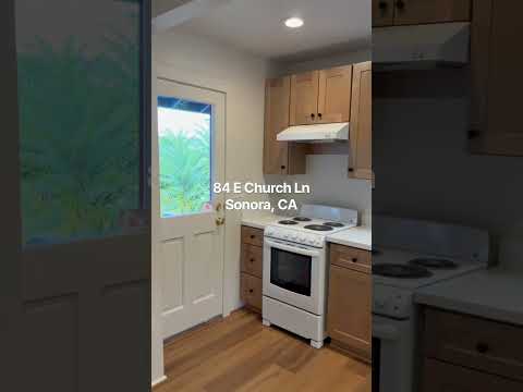 Absolutely Adorable Unit in Downtown Sonora! property video