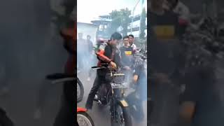 Download lagu auto potong tali gas#rxking blayer jamda Jogja#jamda Jogja #acara jamda Jogja#maguwoharjo mp3 Download lagu auto potong tali gas#rxking blayer jamda Jogja#jamda Jogja #acara jamda Jogja#maguwoharjo mp3