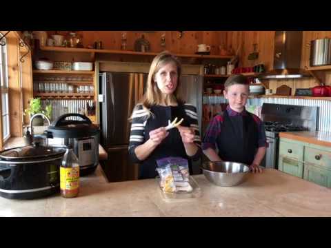 download lagu mp3 mp4 Chicken Feet Bone Broth Slow Cooker, download lagu Chicken Feet Bone Broth Slow Cooker gratis, unduh video klip Chicken Feet Bone Broth Slow Cooker