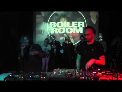 Thunderbird Gerard - 'Easy Does It' - live in the Boiler Room