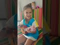 Dandara cantando Gilberto Gil ( 6 anos ) 30/04/20