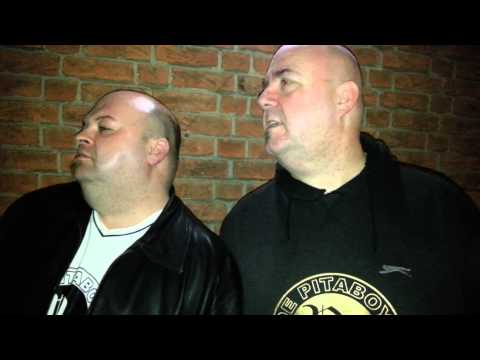 julie met de pita boys