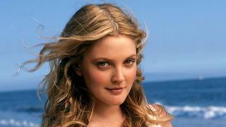 SEXY PHOTOS OF DREW BARRYMORE