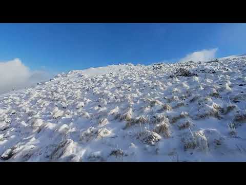 ¡VAMOS! Llegó la #primavera ​😂​☀️​🌬️​❄️ #trekking 2024 #patagonia #argentina C° La Cruz El Maiten