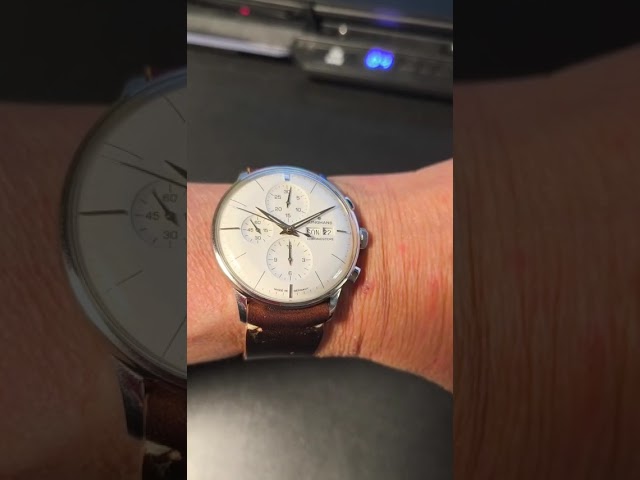 Vídeo relacionado con Junghans MEISTER CHRONOSCOPE 27/4120.02 Cronógrafo Automático para hombres